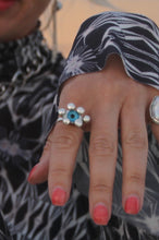 Load image into Gallery viewer, Daisy Ring SILVER