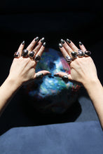Load image into Gallery viewer, Black Baroque Pearl Ring