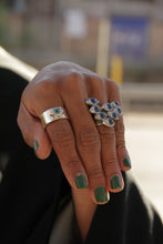 Load image into Gallery viewer, THEIA silver