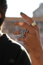 Load image into Gallery viewer, THEIA silver