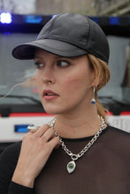 Load image into Gallery viewer, Berlin Choker