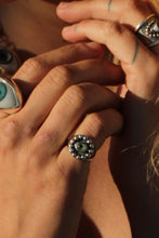 Load image into Gallery viewer, "Bolitas" Signet Ring SILVER