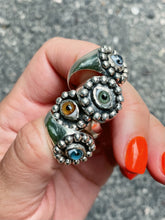 Load image into Gallery viewer, "Bolitas" Signet Ring SILVER