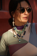 Load image into Gallery viewer, La Cruz Earring