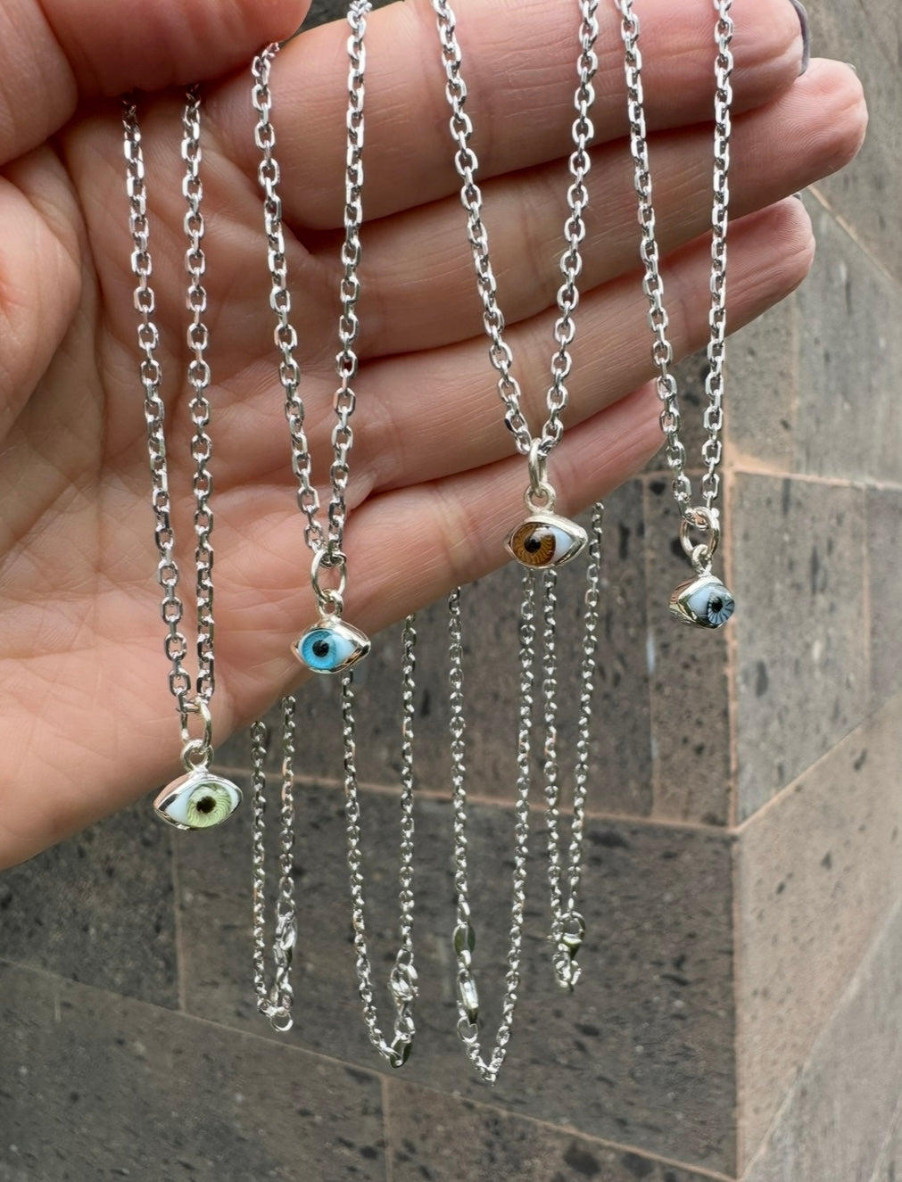 Mini Eye Necklace Silver