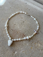 Load image into Gallery viewer, Heavenly Quartz Necklace
