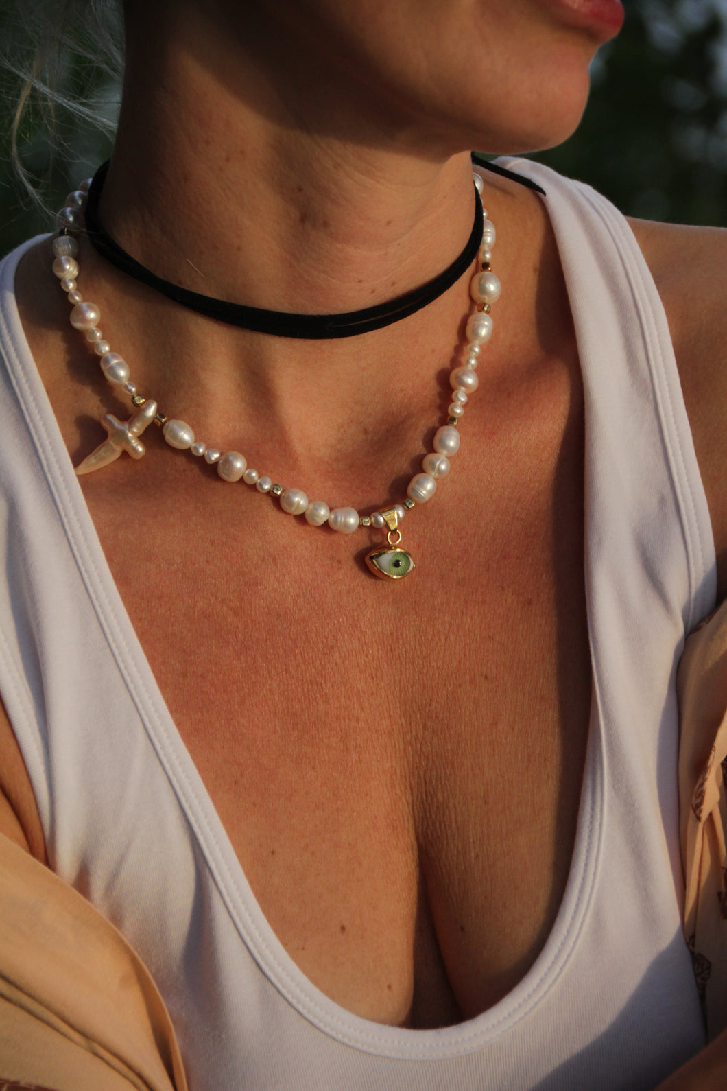 Heavenly Protective Pearl Necklace II